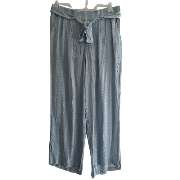NWT Blue/white Gauze front tie wide leg pants - Picture 2 of 10